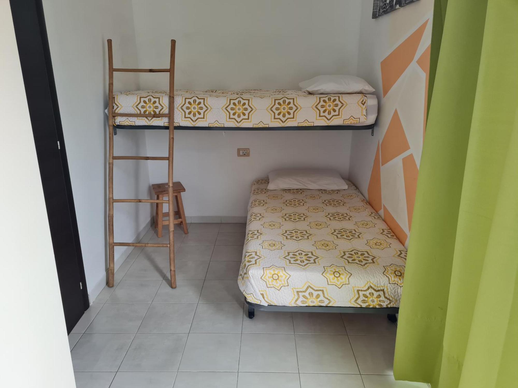 Duplex Apartments Nirvana 칼라오살바헤 객실 사진