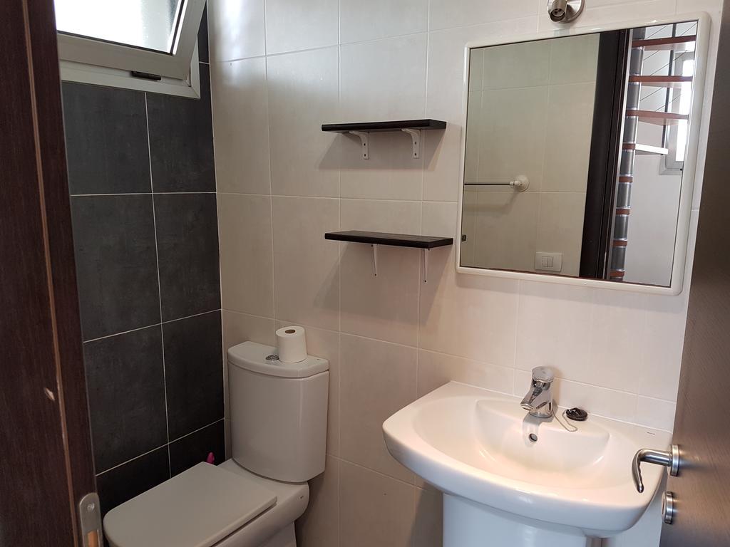Duplex Apartments Nirvana 칼라오살바헤 외부 사진